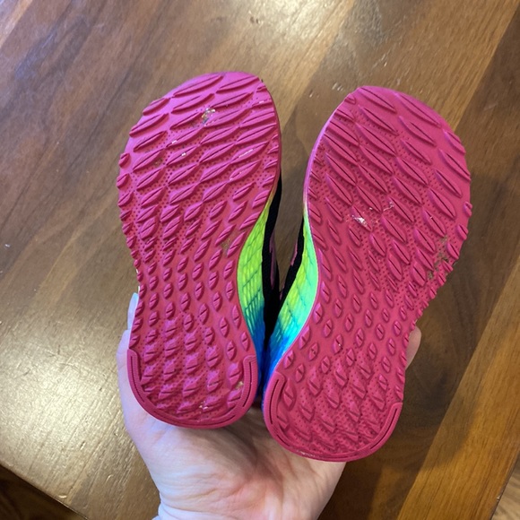 New Balance toddler size 6 - Picture 5 of 8